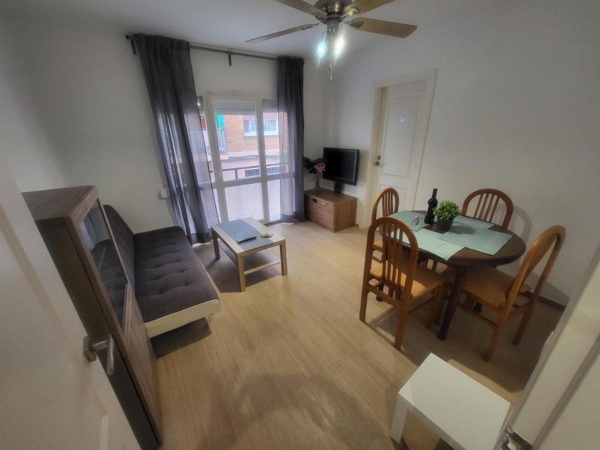 Habitaciones Con Bano Compartido En Bonito Apartamento En バダロナ エクステリア 写真